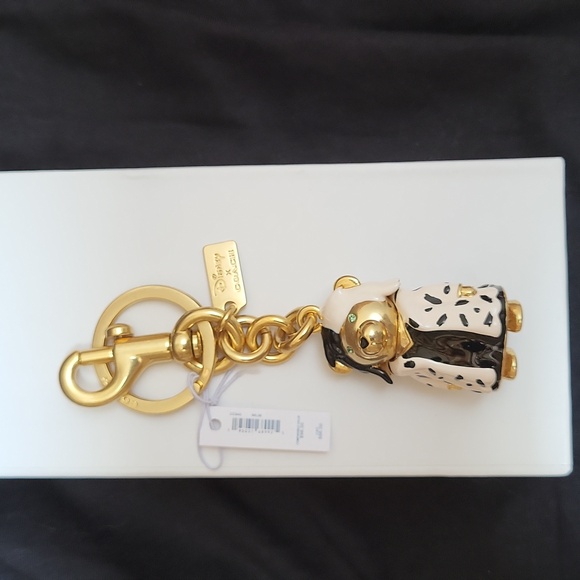 NWT! Coach Cruella De Vil Bear Bag Charm! - Picture 6 of 13